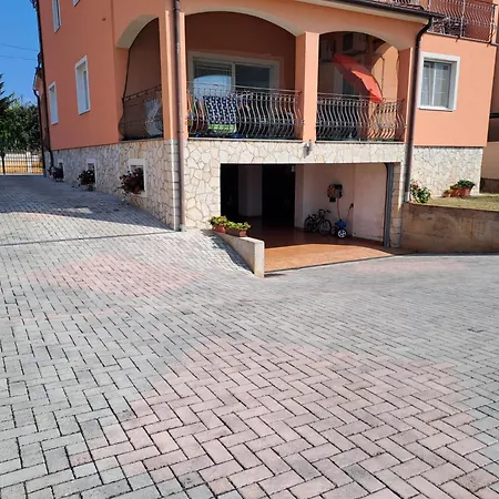 Dakovic Appartement